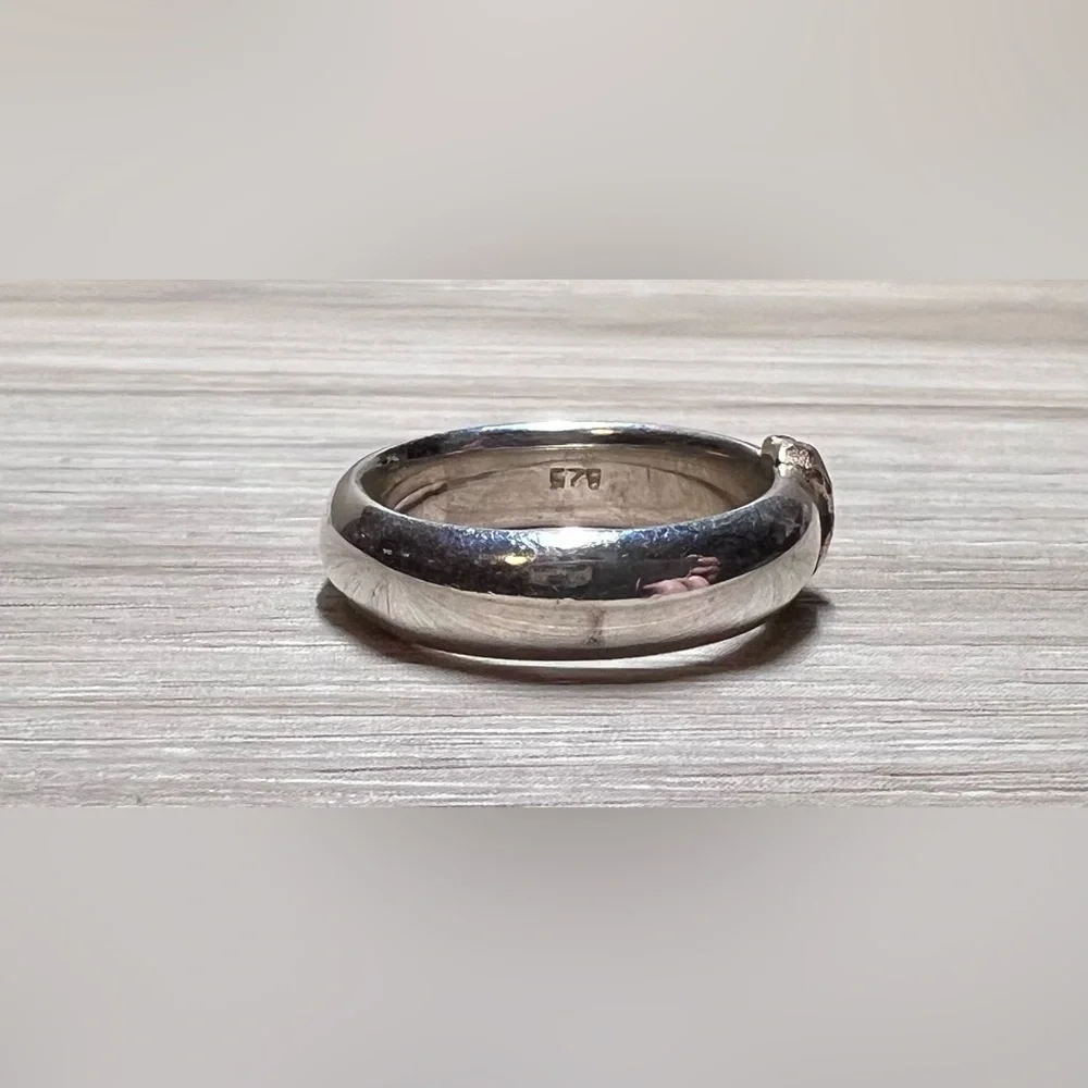 Vintage Artisan Handmade Sterling Silver & Gold Accented Ring, Size 7.5 - Picture 3 of 8